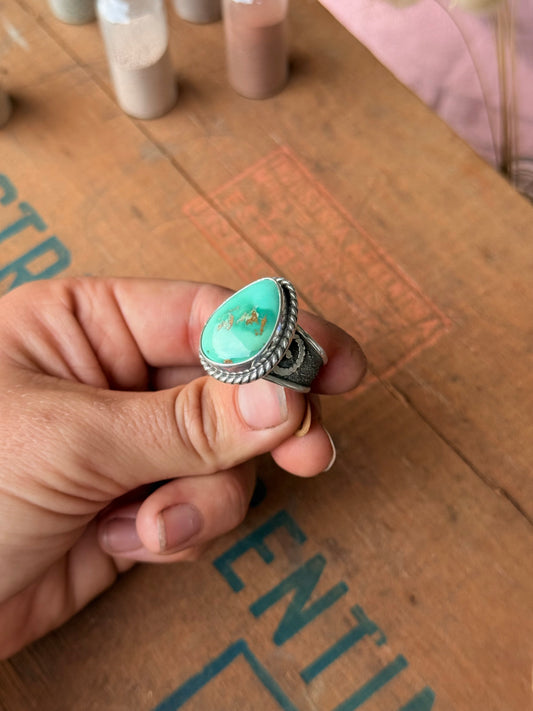 Chunky Emerald Turquoise Ring | Size 9