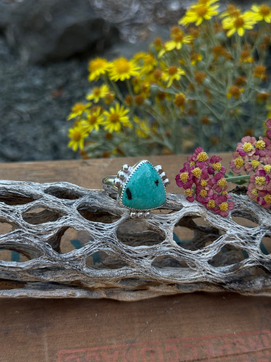 Turquoise Trillium | Size 8