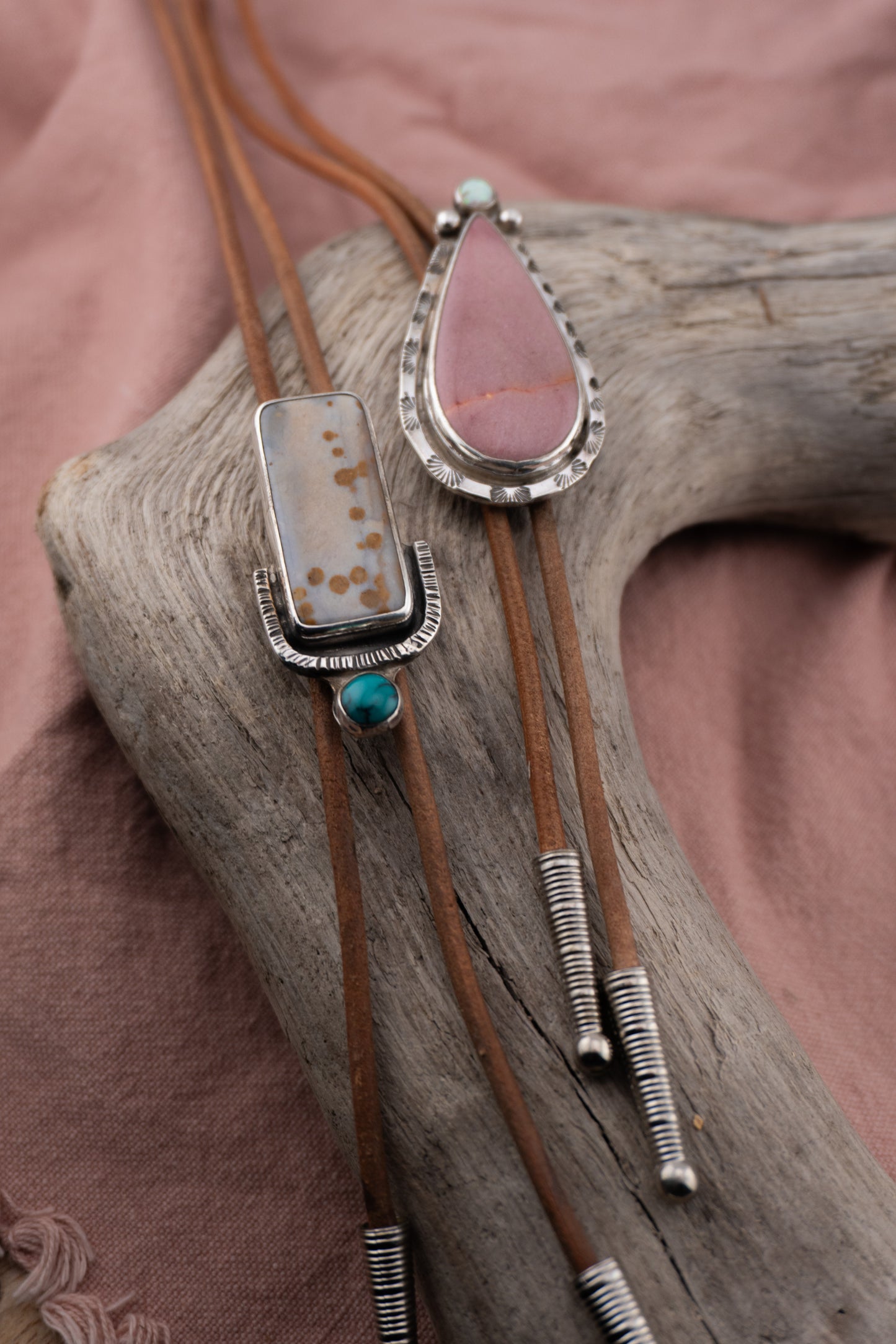 Mookaite Jasper Bolo
