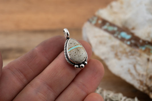 Royston Ribbon Pendant