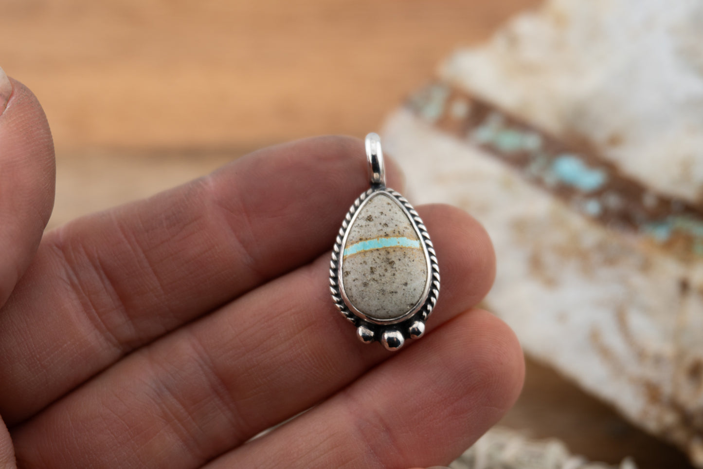 Royston Ribbon Pendant