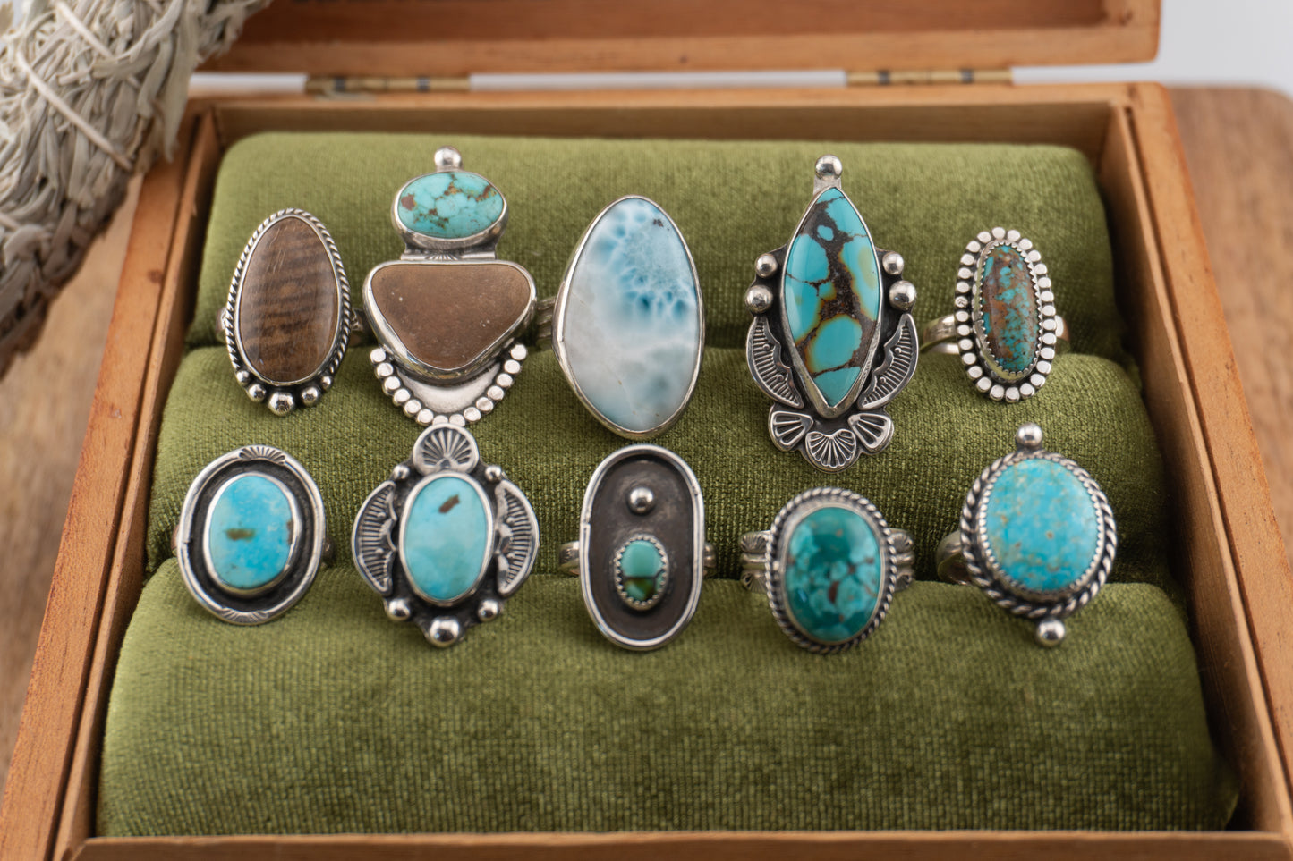 Cora Ring | 8